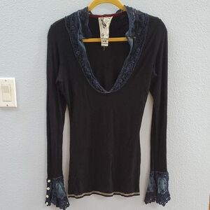 Scrapbook Victorian Lacy Long Sleeve Top